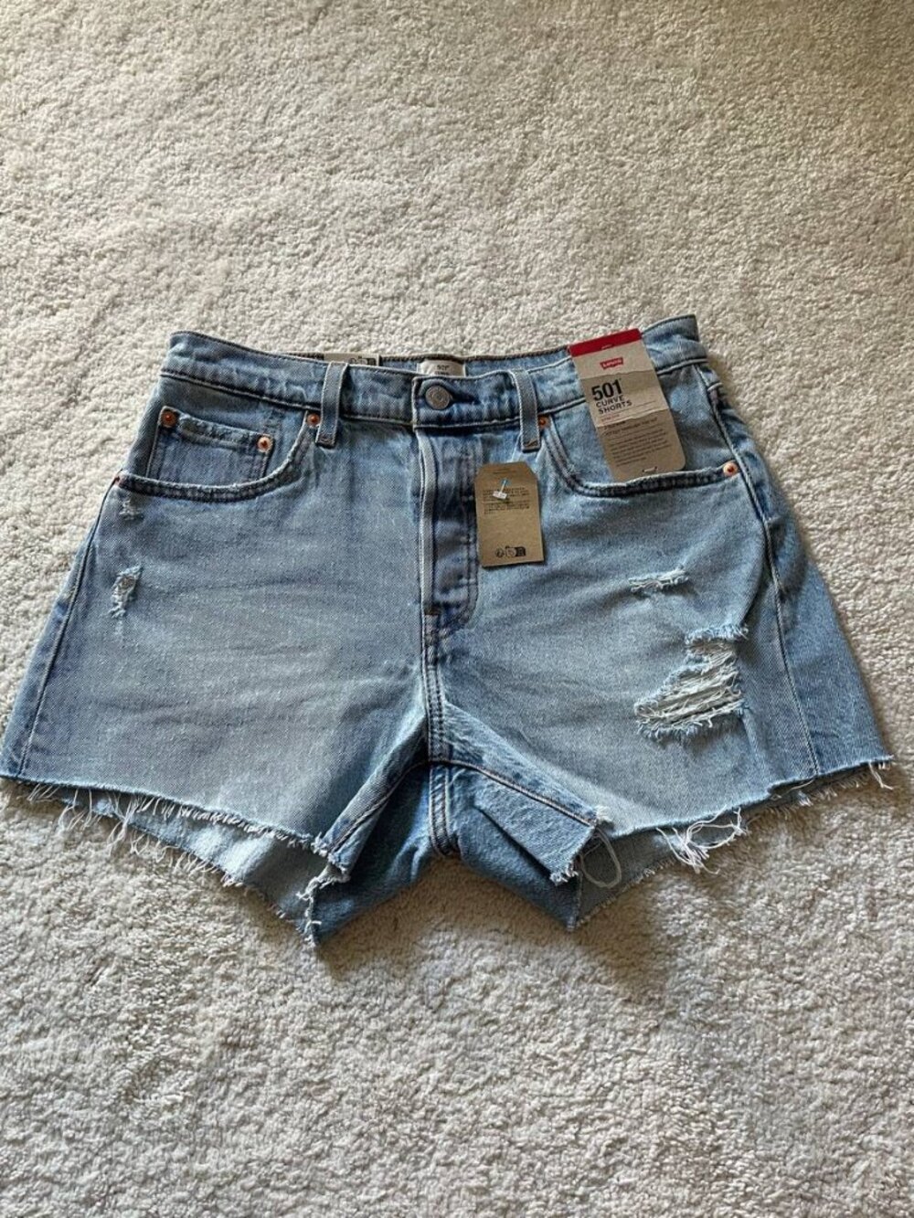 NWT Levi's 501 Mid Rise Curve Stretch Women’s Shorts Size 30